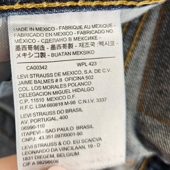 Levis 550‎ Shorts Womens 34 Blue Denim Relaxed Fit Cutoff Frayed Hem Casual - Picture 4 of 16